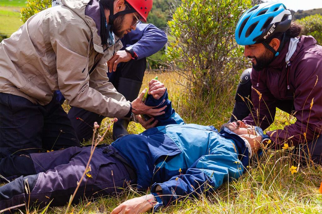 WFR Curso CEMMAA centro de entrenamiento en medicina de montaña y áreas agrestes
