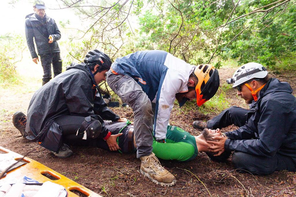 WAFA Curso CEMMAA centro de entrenamiento en medicina de montaña y áreas agrestes
