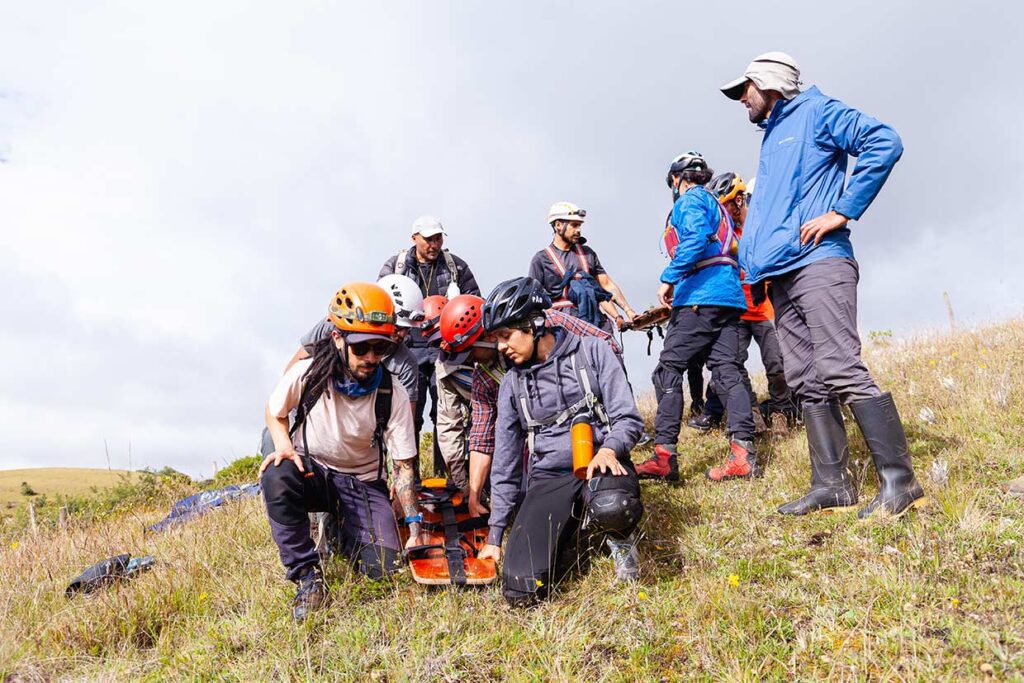 WAFA Curso CEMMAA centro de entrenamiento en medicina de montaña y áreas agrestes