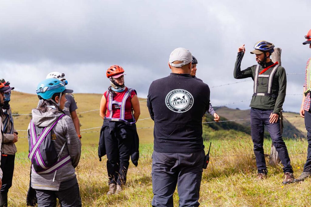 WAFA Curso CEMMAA centro de entrenamiento en medicina de montaña y áreas agrestes