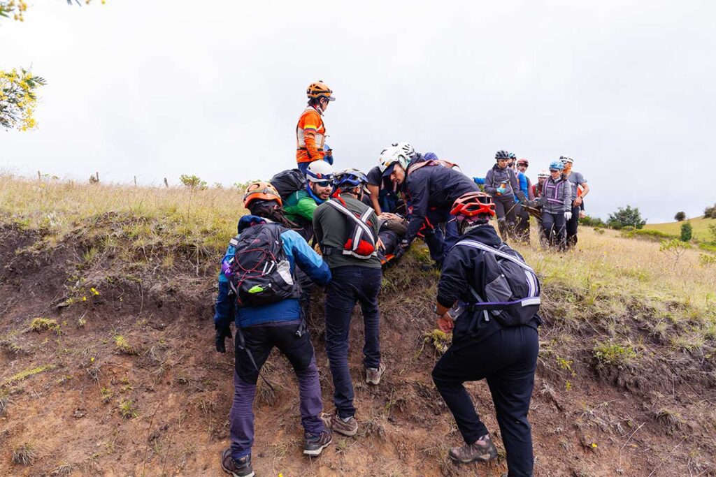 WAFA Curso CEMMAA centro de entrenamiento en medicina de montaña y áreas agrestes