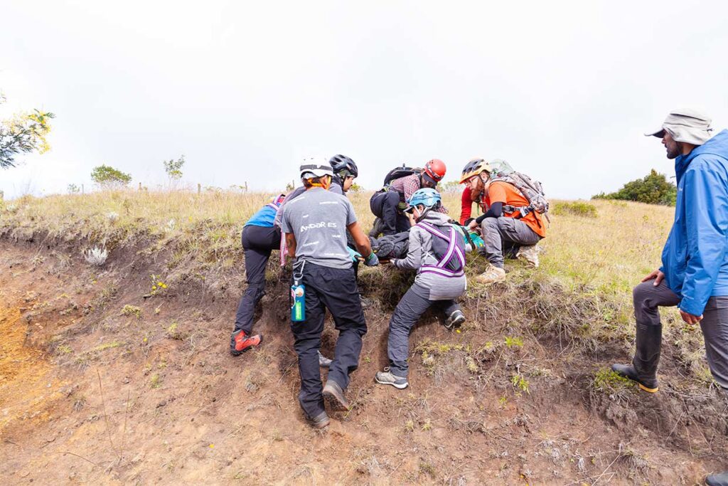 WAFA Curso CEMMAA centro de entrenamiento en medicina de montaña y áreas agrestes