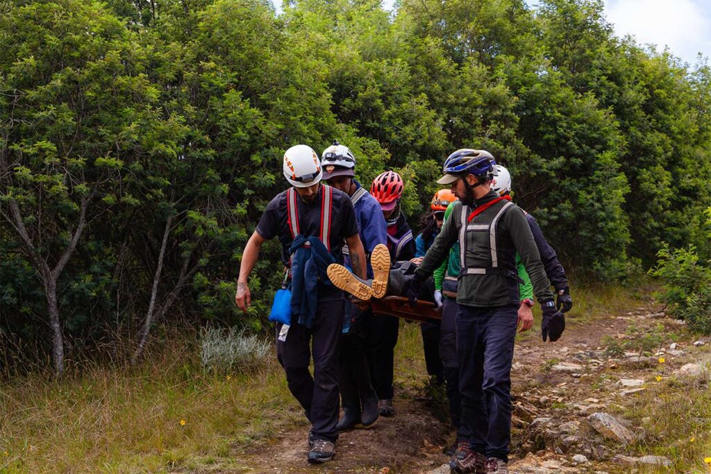 Curso WFR - CEMMAA centro de entrenamiento en medicina de montaña y áreas agrestes