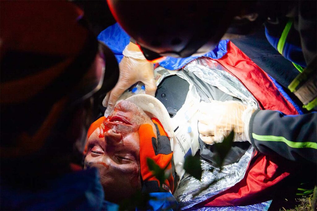 Curso WFR - CEMMAA centro de entrenamiento en medicina de montaña y áreas agrestes